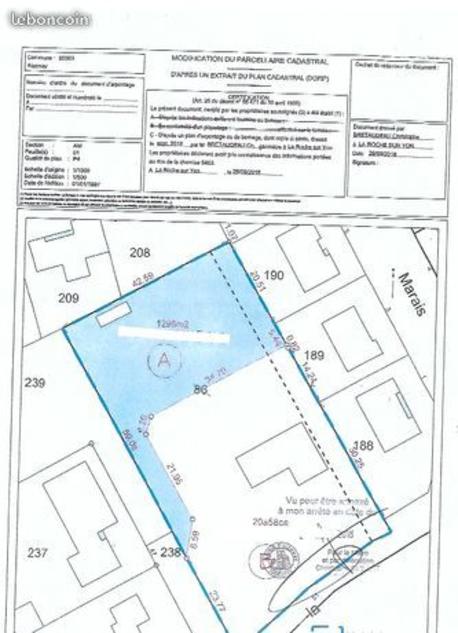 AIZENAY - 1298 m2 - 119000euros