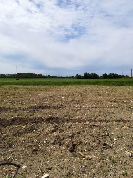 BENON - 441 m2 - 38500euros