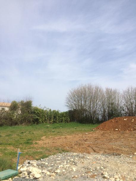 CHAURAY - 399 m2 - 47880euros