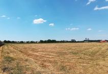 ECHILLAIS - 451 m2 - 50900euros