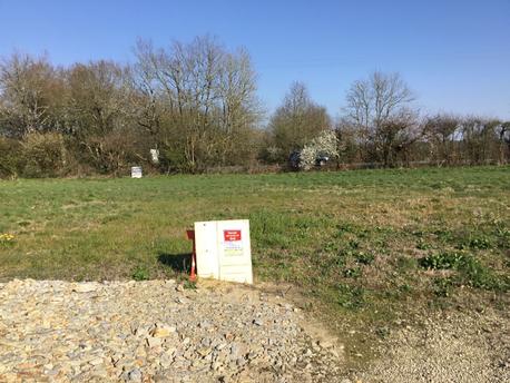 LA FERRIERE - 431 m2 - 37000euros