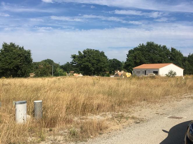 LANDERONDE - 467 m2 - 45000euros