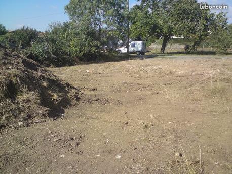 LE GUE-DE-VELLUIRE - 414 m2 - 12000euros