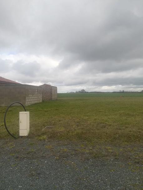 SAINT-GEORGES-DU-BOIS - 403 m2 - 37479euros