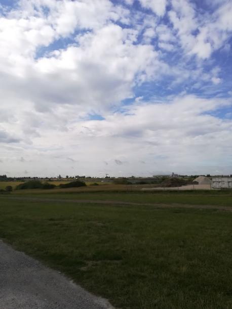 SAINTES - 404 m2 - 51900euros