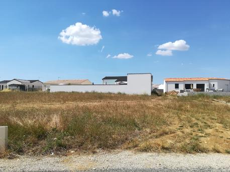 SOUBISE - 558 m2 - 58600euros